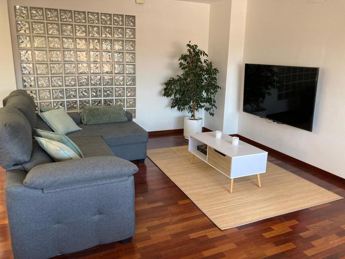 Teruelhome IV Atico Con Vistas Y Aparcamiento En El Centro מראה חיצוני תמונה